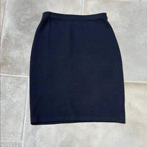 Elegant Black Pencil Skirt
